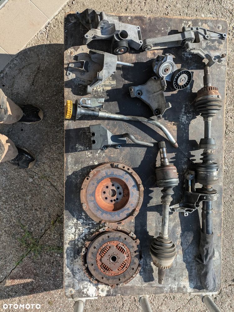 Turbosprężarka, przepływomierz, kolektory, przepustnica saab 9-5 - 2