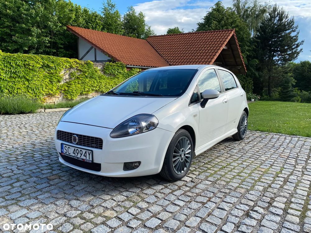 Fiat Grande Punto - 1
