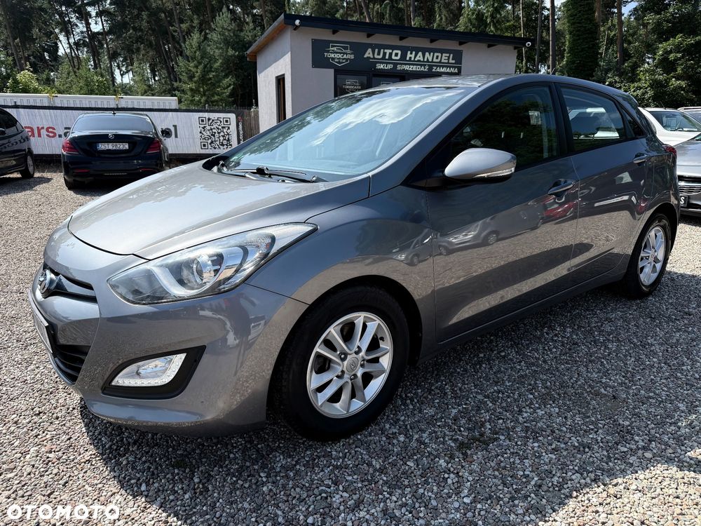 Hyundai i30 1.6 Automatik Style - 3