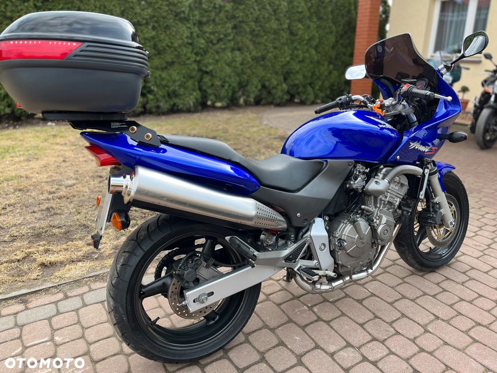Honda Hornet - 5
