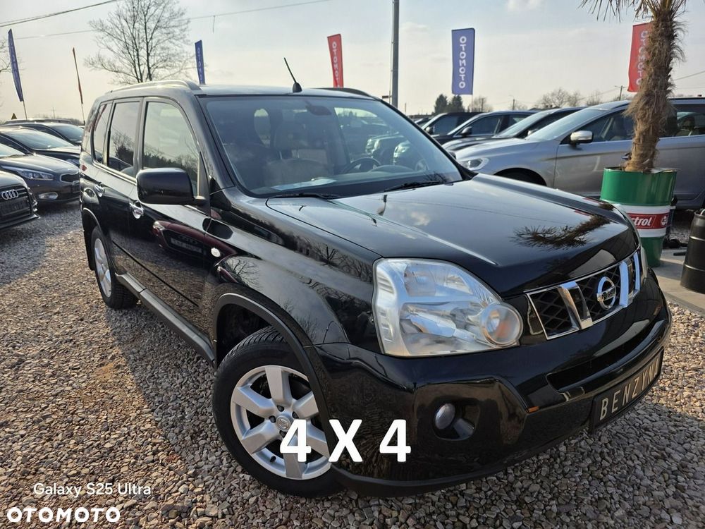 Nissan X-Trail 2.5 4x4 CVT-Automatik SE - 2
