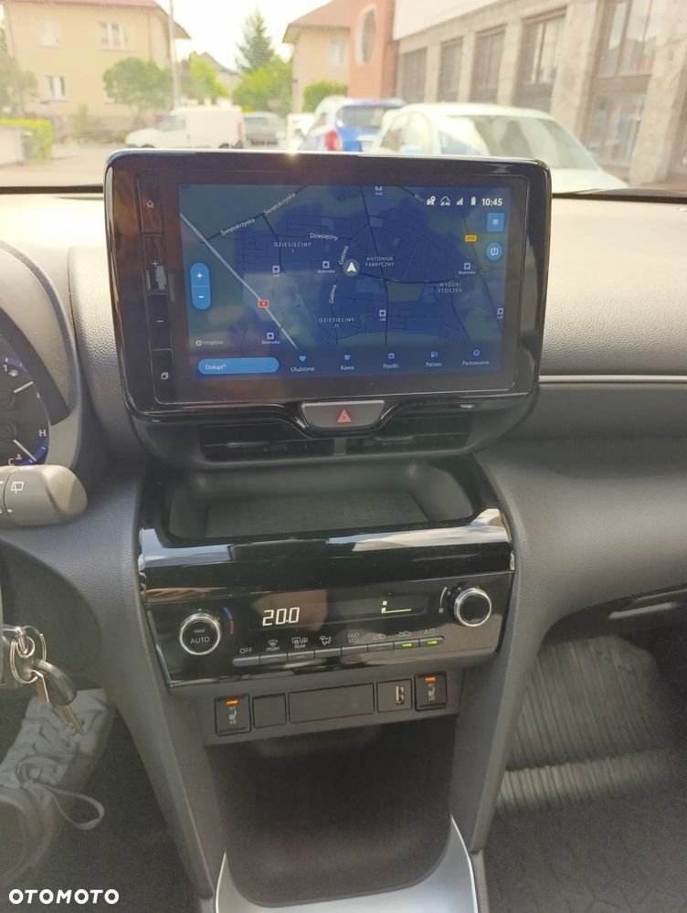 Toyota Yaris Cross Hybrid 1.5 Executive - 26