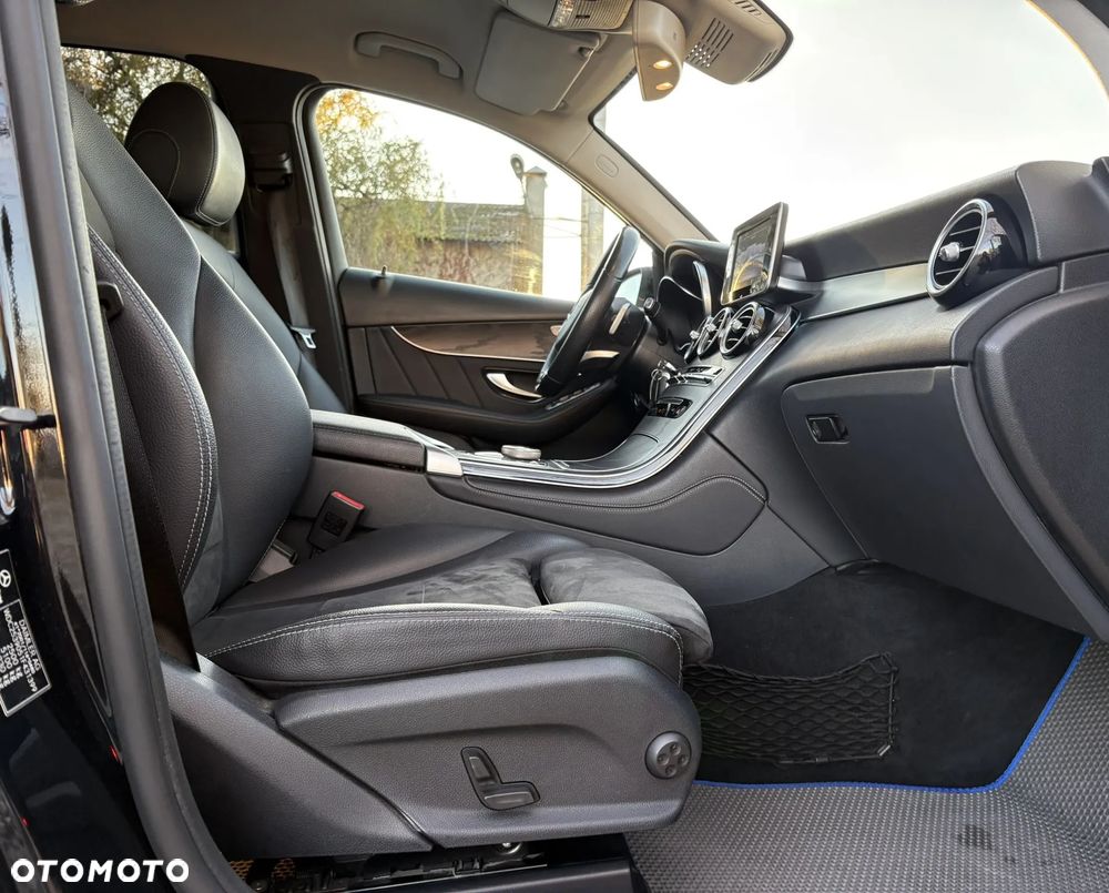 Mercedes-Benz GLC 220 d 4-Matic - 30