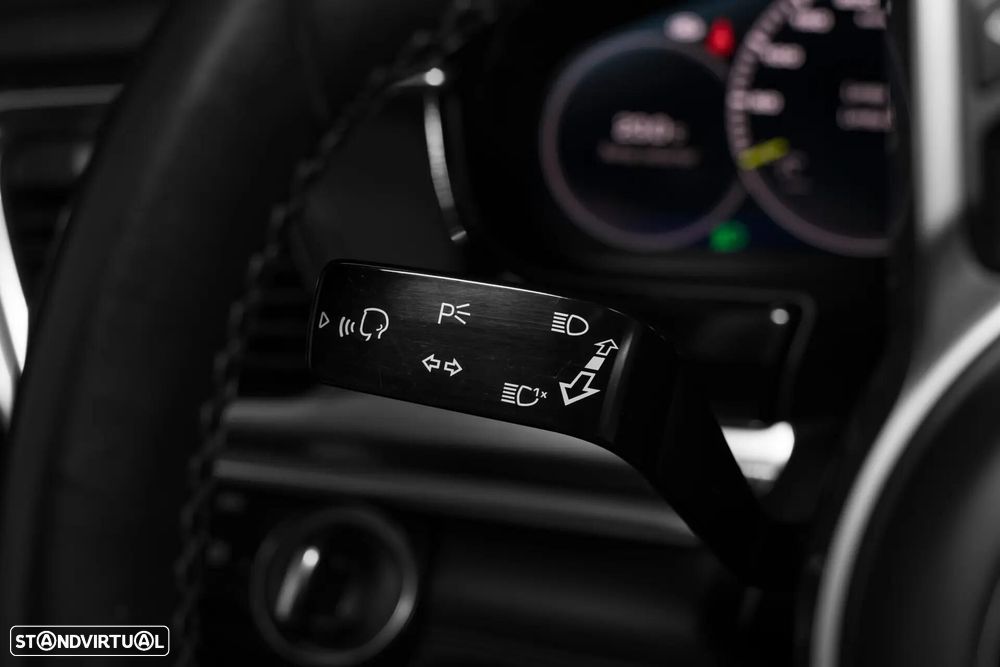 Porsche Panamera Sport Turismo 4 E-Hybrid - 39