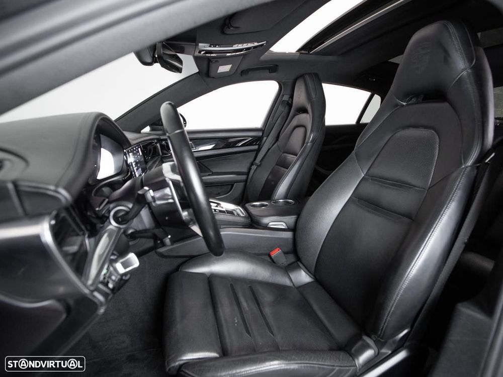 Porsche Panamera 4 S - 9