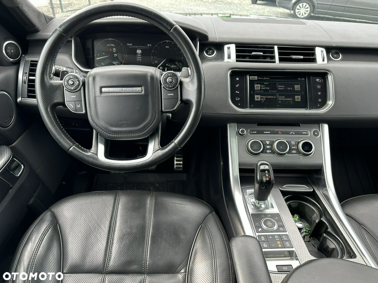Land Rover Range Rover Sport SDV6 Autobiography Dynamic - 35