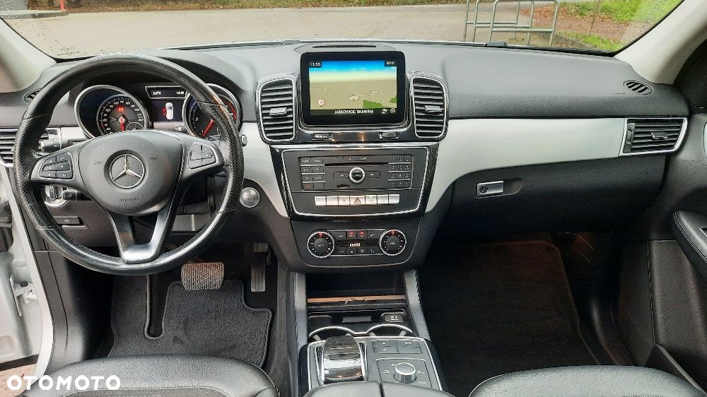 Mercedes-Benz GLE 250 d 4-Matic - 11