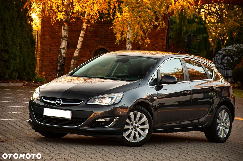 Opel Astra 1.6 ECOTEC DI Turbo ecoFLEX Start/Stop Exklusiv - 8
