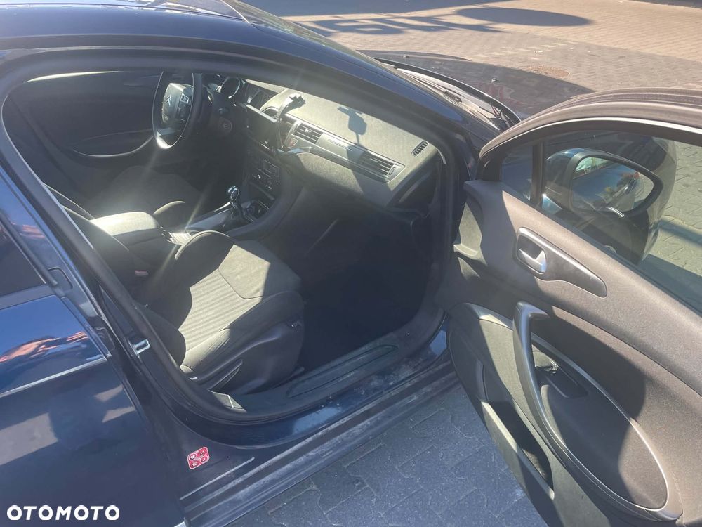 Citroën C5 2.0i 16V Dynamique Equilibre Navi - 11