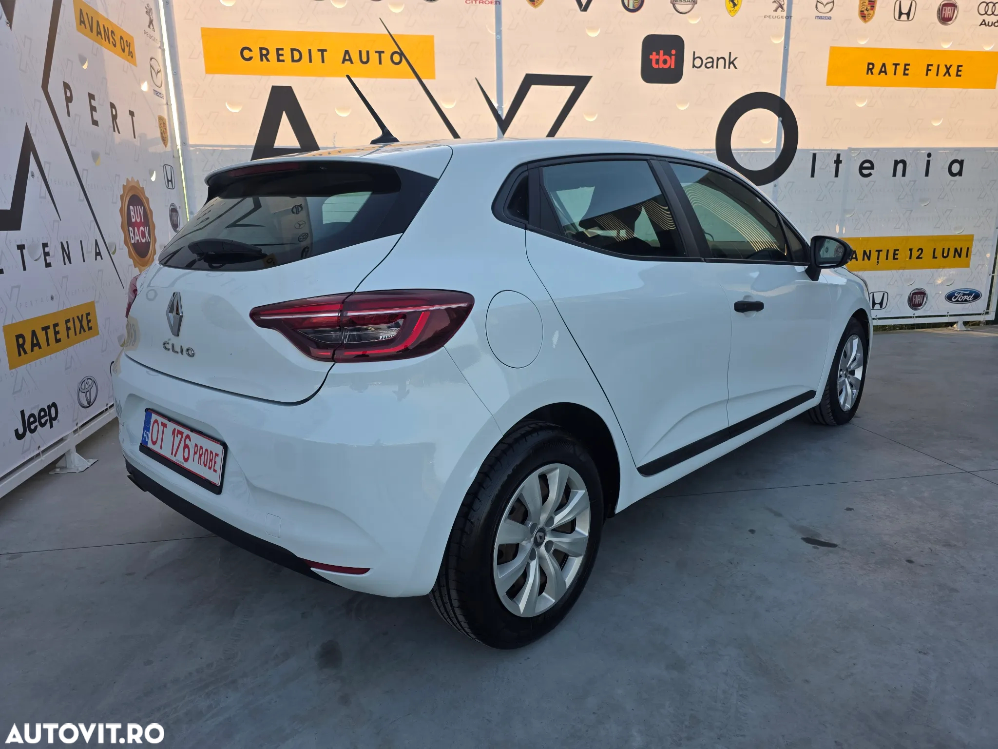 Renault Clio BLUE dCi 85 BUSINESS EDITION - 6