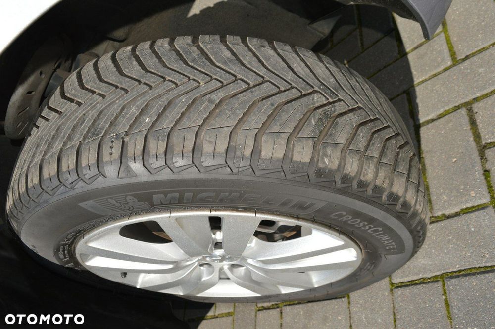 Peugeot 308 SW BlueHDi 130 Allure - 5