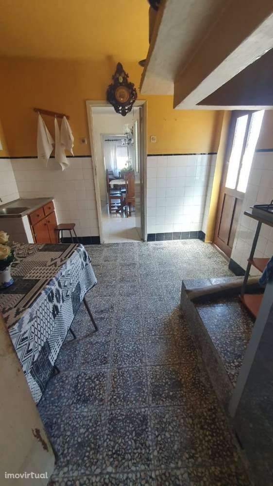 Moradia T3 com terreno (perto de Barroselas) (Neves) - Grande imagem: 4/6