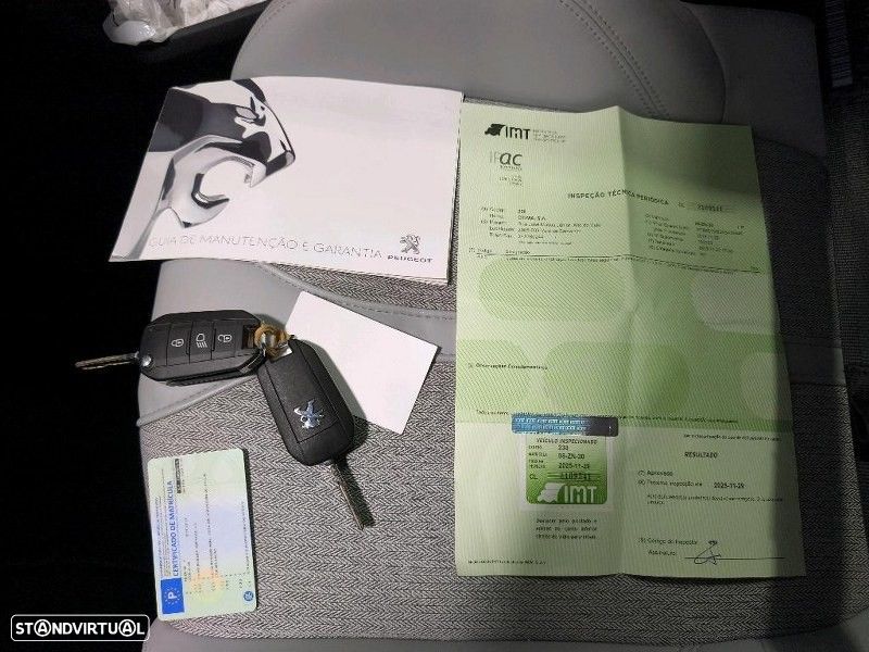 Peugeot 3008 1.5 BlueHDi Allure - 8