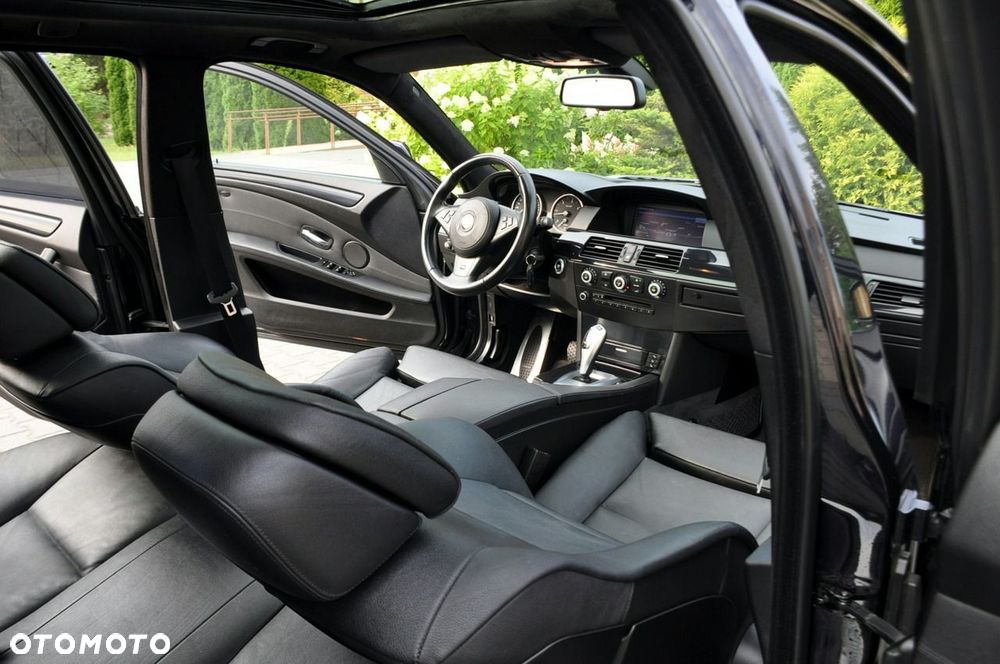 BMW Seria 5 - 25