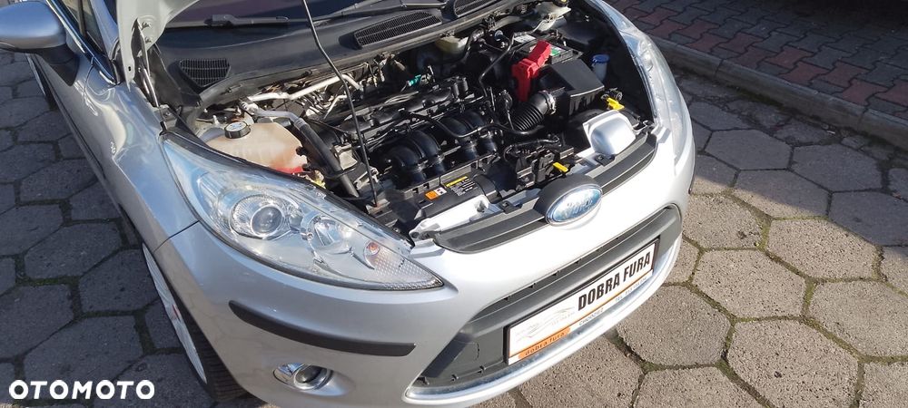 Ford Fiesta 1.4 Trend - 14