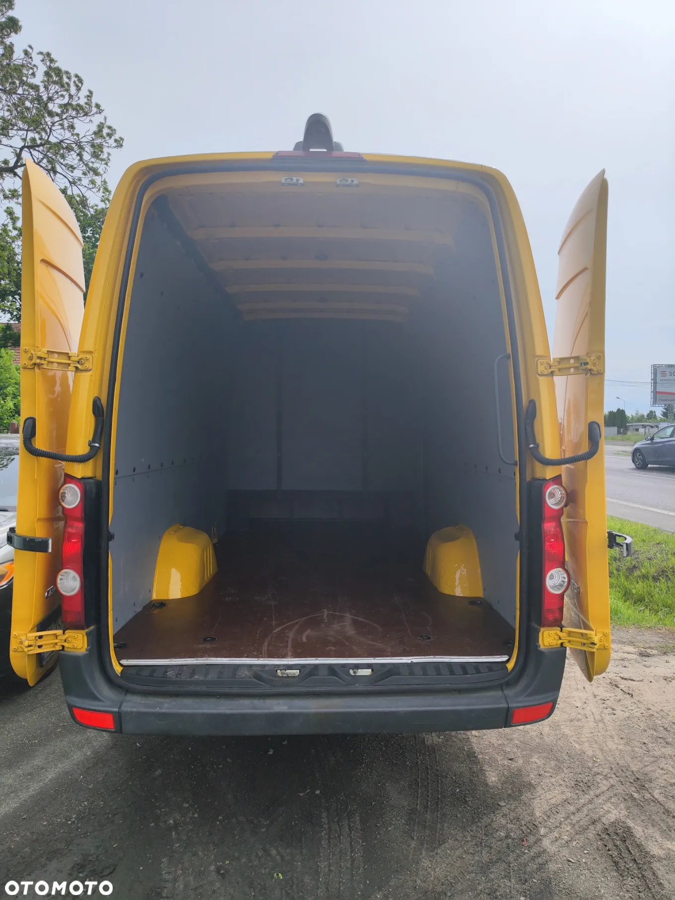 Volkswagen Crafter Wersja MAXI brygadówka 7osób - 8