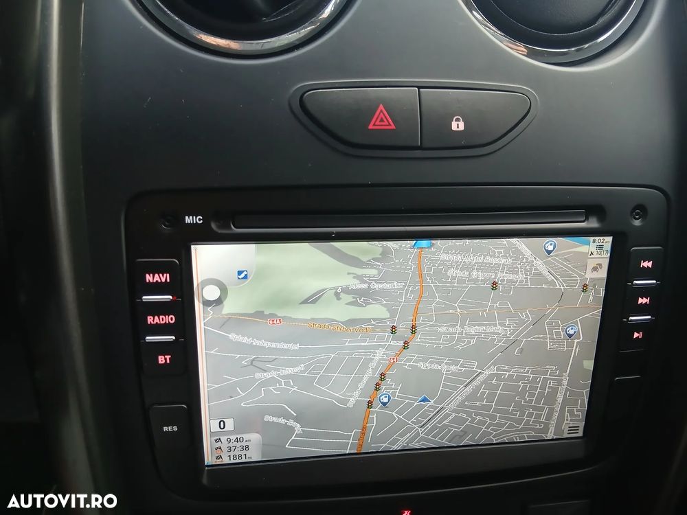 Dacia Duster 1.5 dCi 4x2 Laureate - 14