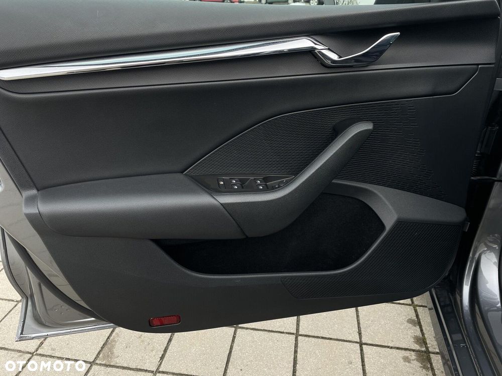 Skoda Octavia 1.5 TSI ACT Style - 12