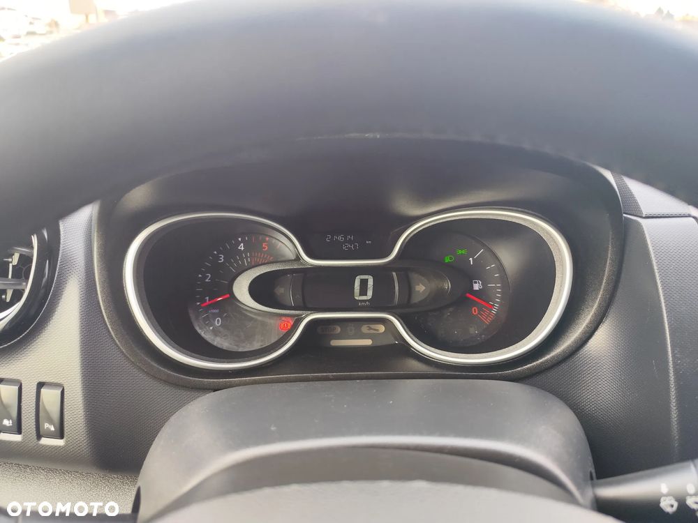 Renault Trafic - 21
