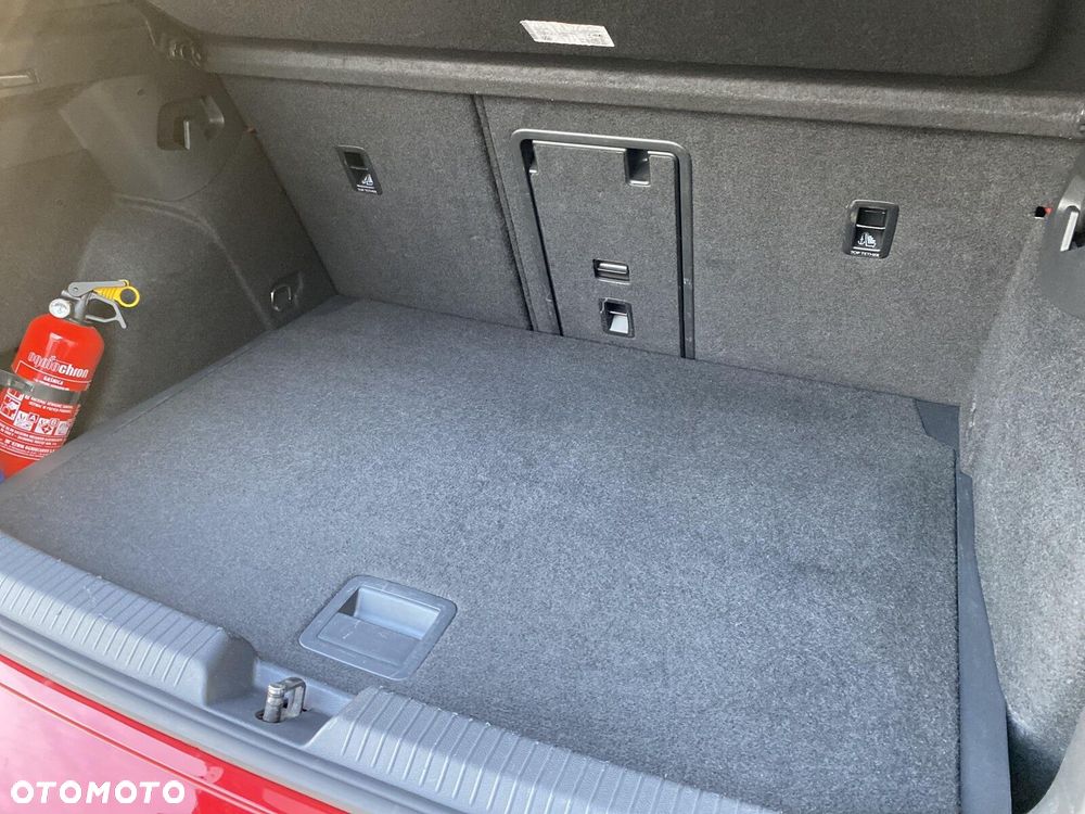 Volkswagen Golf VIII 2.0 TSI GTI DSG - 40