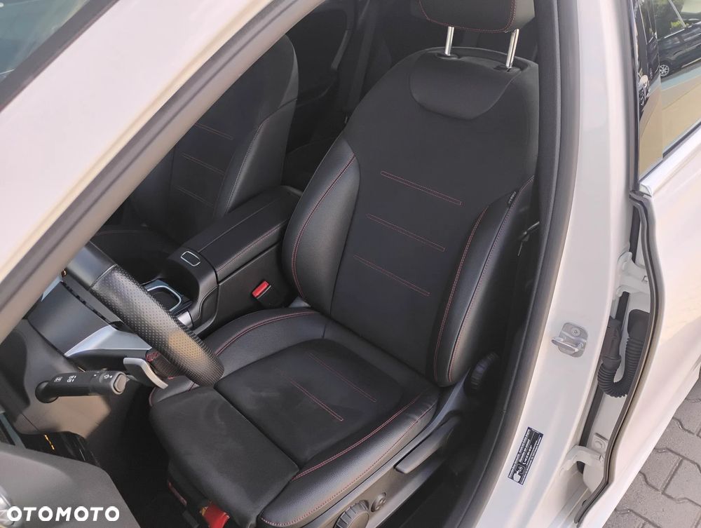 Mercedes-Benz Klasa B 200 AMG Line 7G-DCT - 10