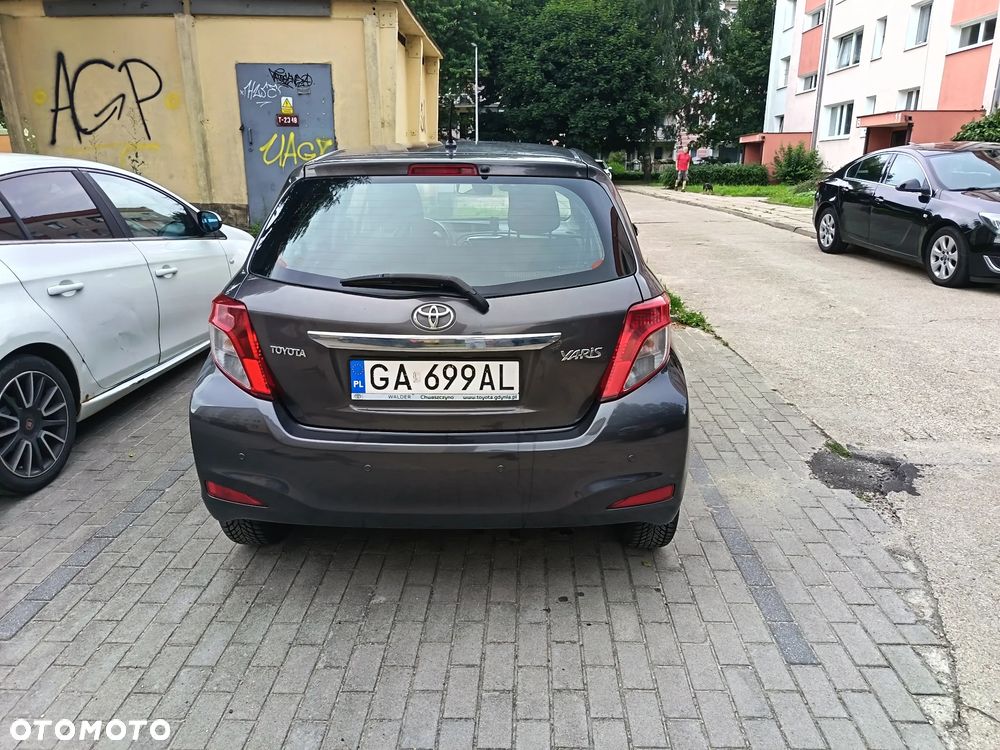 Toyota Yaris 1.4 D-4D Active - 3