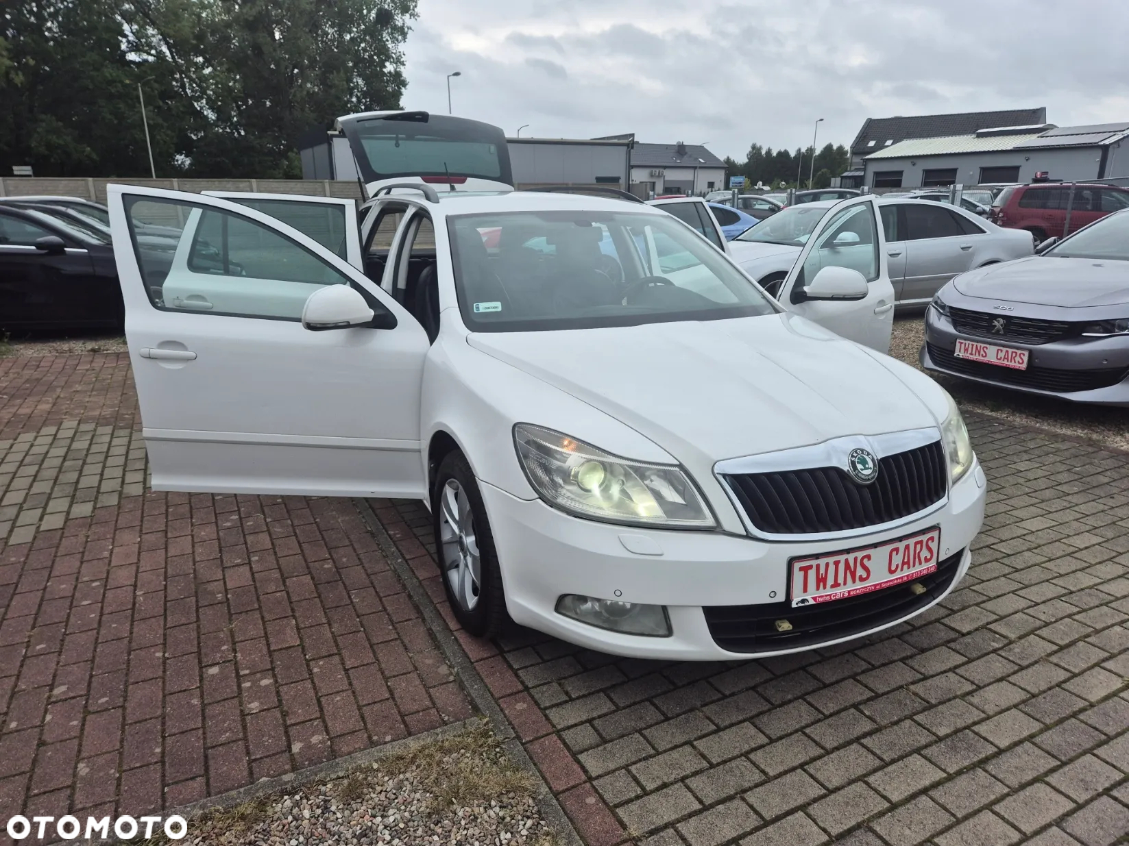 Skoda Octavia 2.0 TDI DPF Ambition - 28