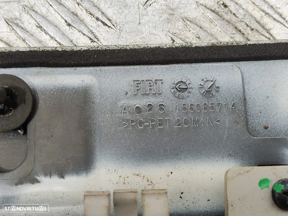 Spoiler Aileron 3º Stop Alfa Romeo Giulietta - 9