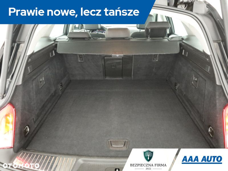 Opel Insignia - 12