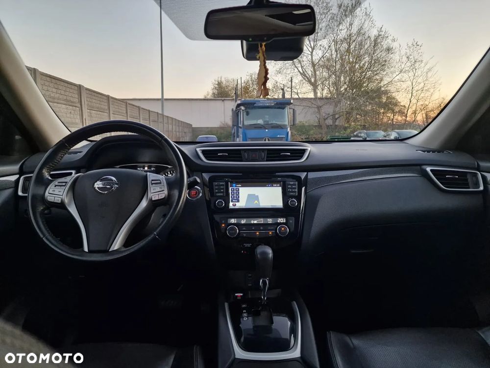 Nissan X-Trail 2.0 dCi Tekna 2WD Xtronic - 15