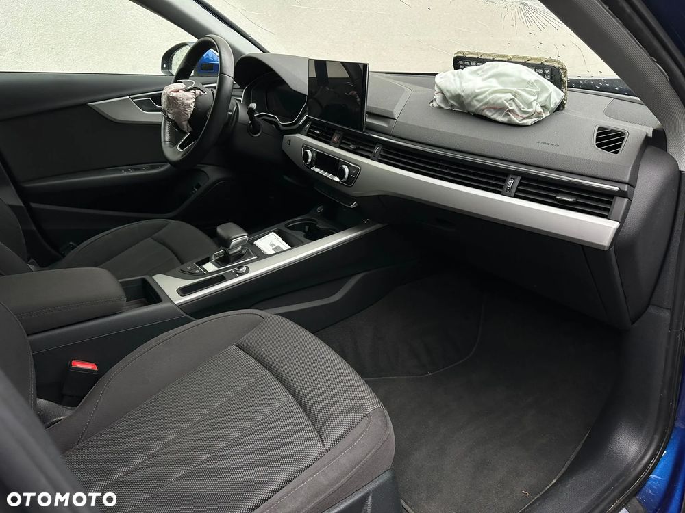 Audi A4 Avant 35 TFSI S tronic advanced - 16