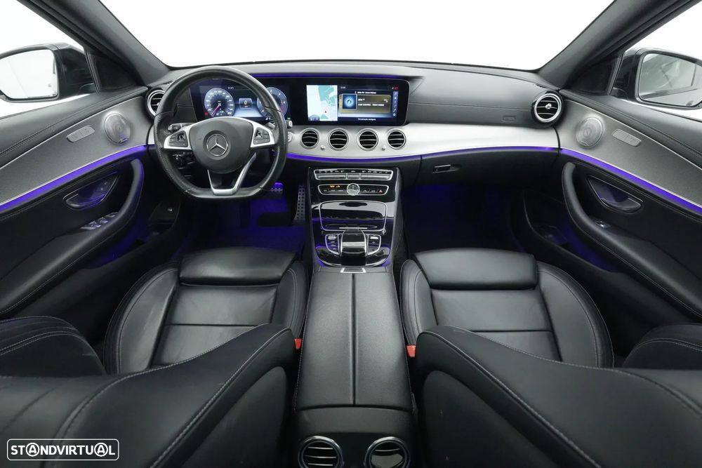 Mercedes-Benz E 220 d AMG - 11