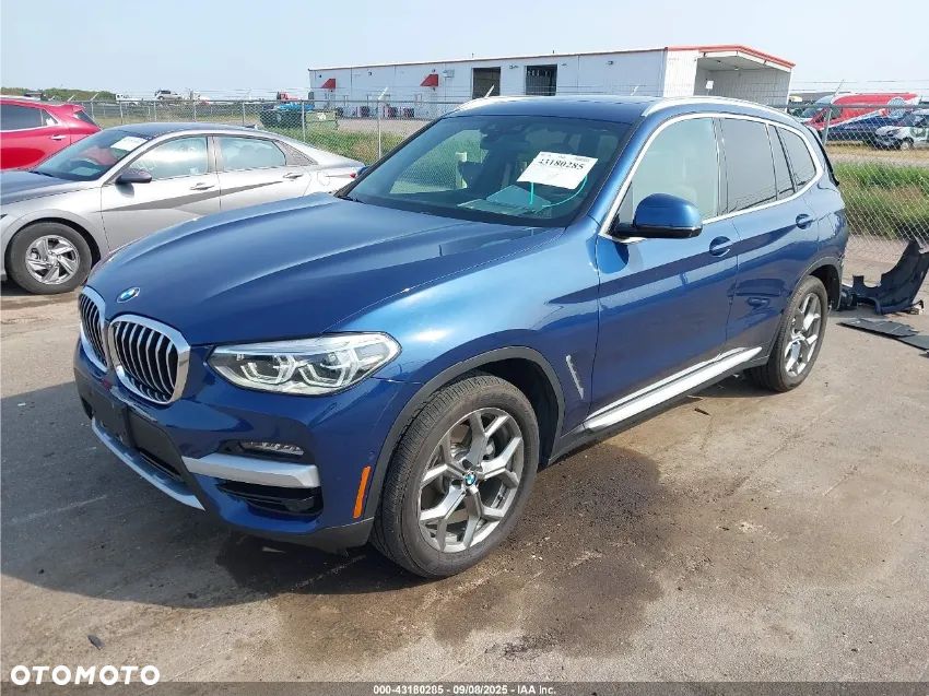 BMW X3 xDrive30i GPF Luxury Line - 3