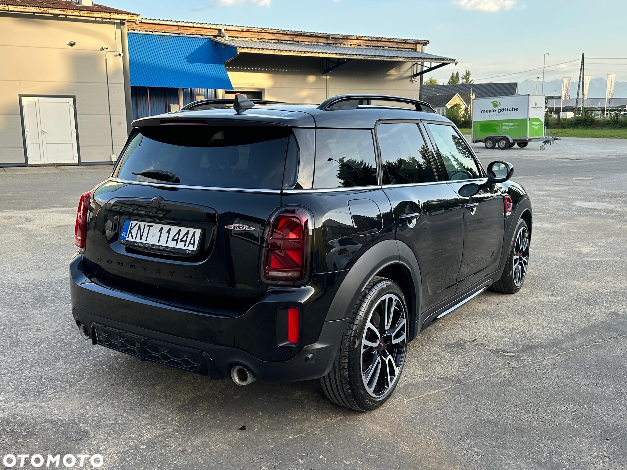 MINI Countryman ver-cooper-s-all4-john-cooper-works-trim-sport - 3