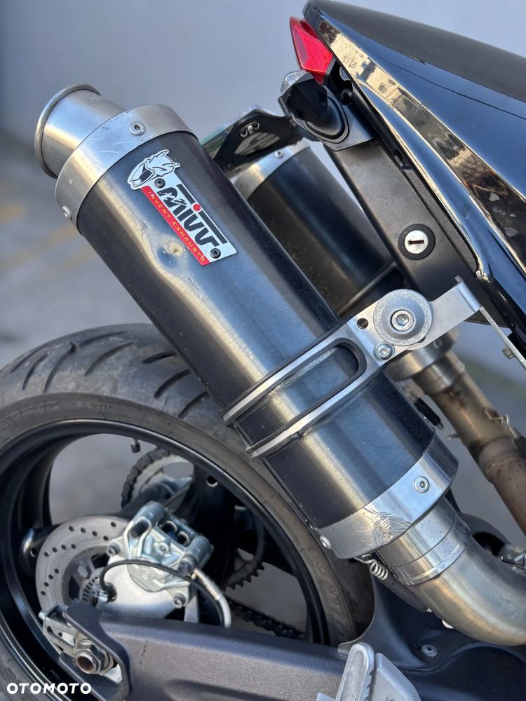 Ducati 696 - 10