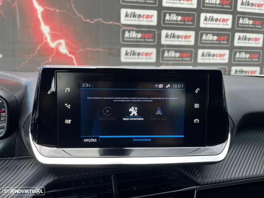 Peugeot 2008 1.2 PureTech Active Pack - 36