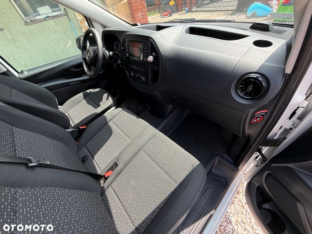 Mercedes-Benz VITO - 14