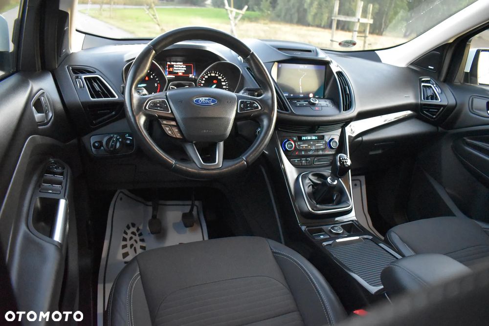 Ford Kuga 2.0 TDCi AWD Titanium - 22