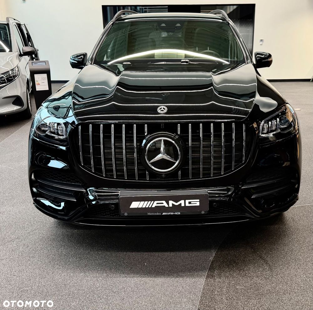 Mercedes-Benz GLS - 28