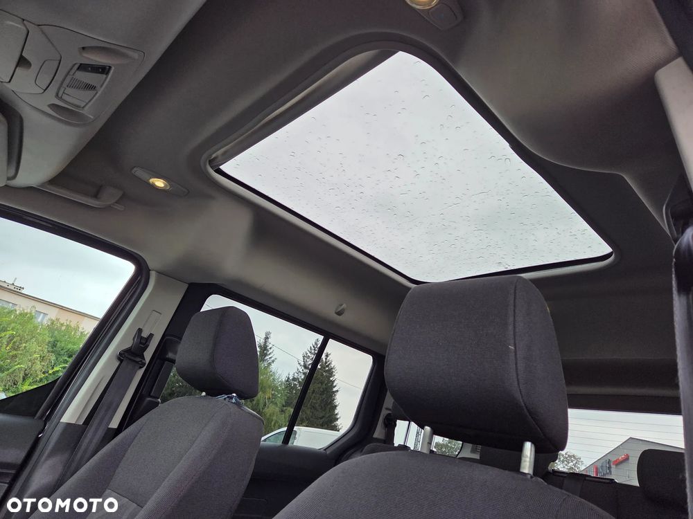 Ford Tourneo Connect Grand - 18