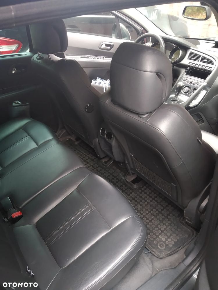 Peugeot 3008 - 17