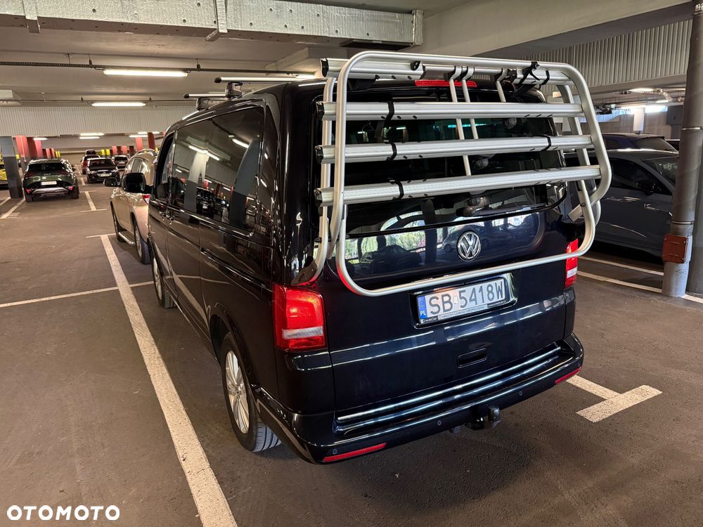 Volkswagen Multivan - 8