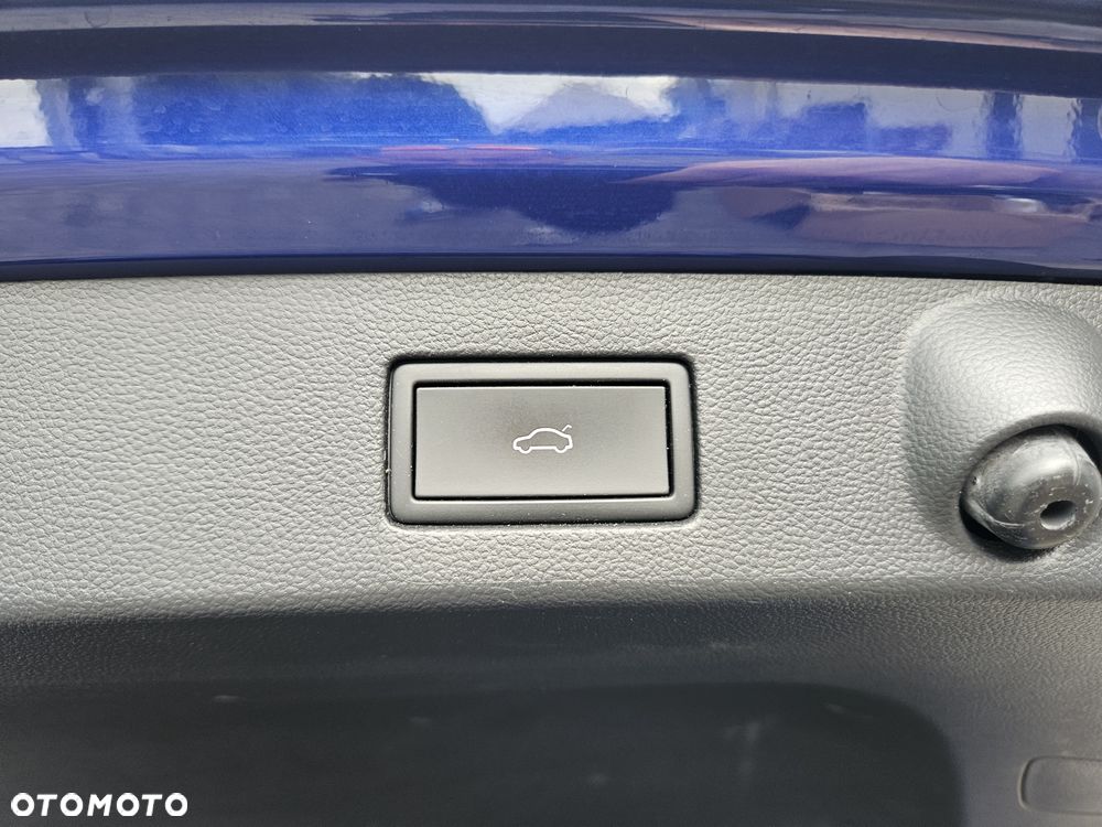 Volkswagen Arteon 2.0 TDI R-Line DSG - 35