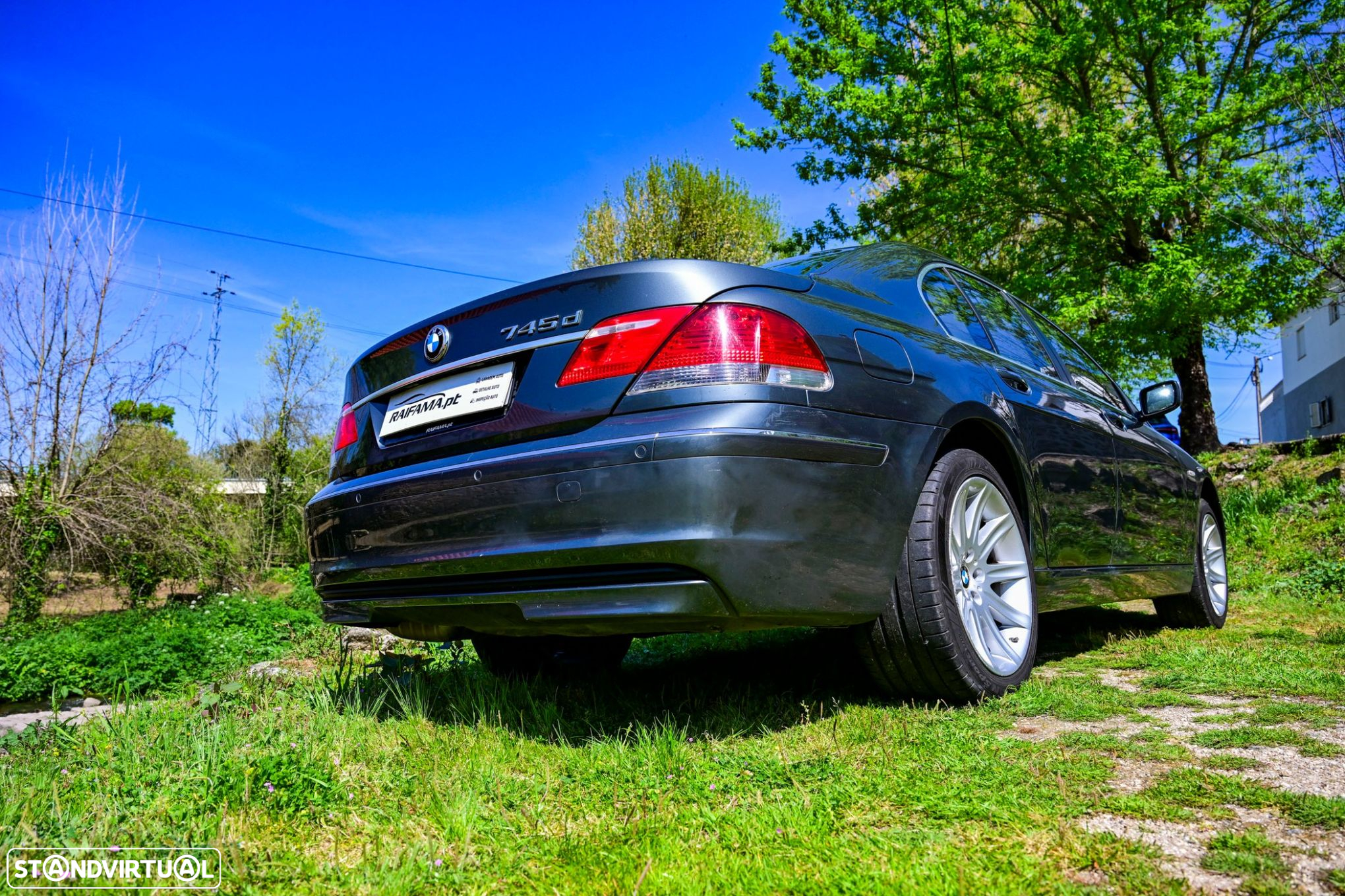 BMW 745 d - 8