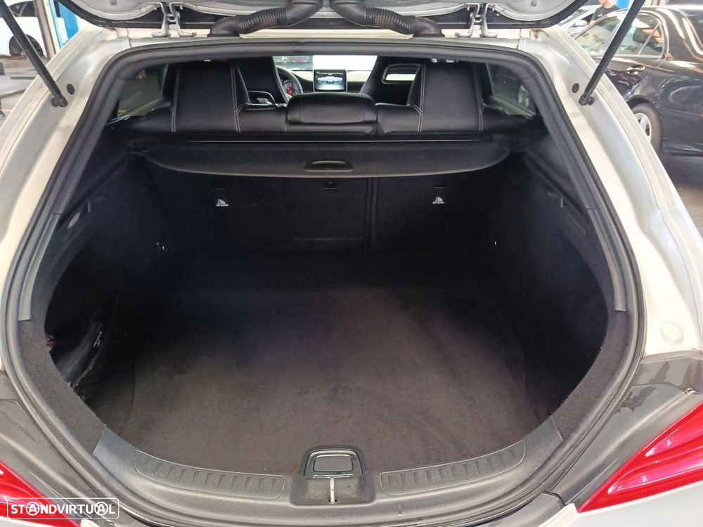 Mercedes-Benz CLA 200 d Shooting Brake Urban Aut. - 12