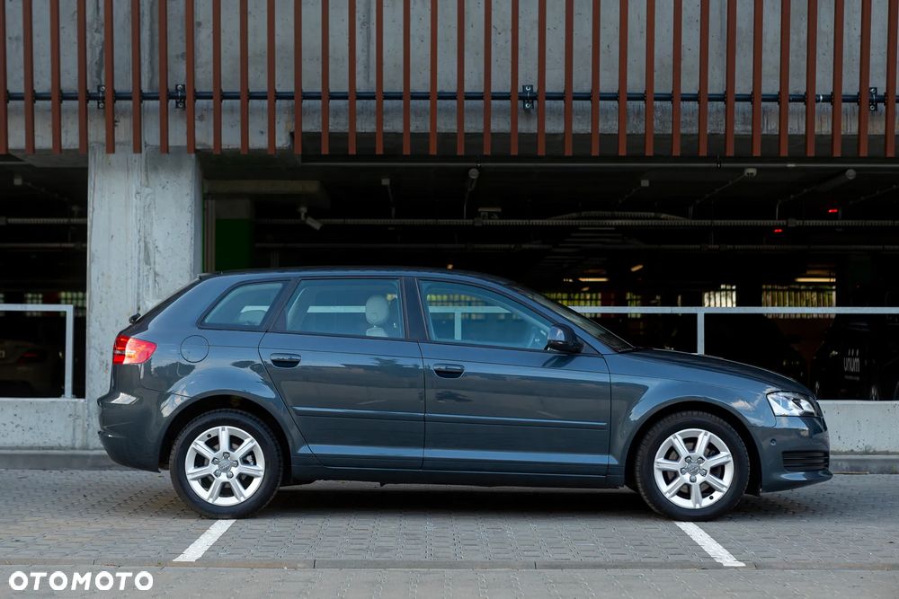Audi A3 Sportback - 9