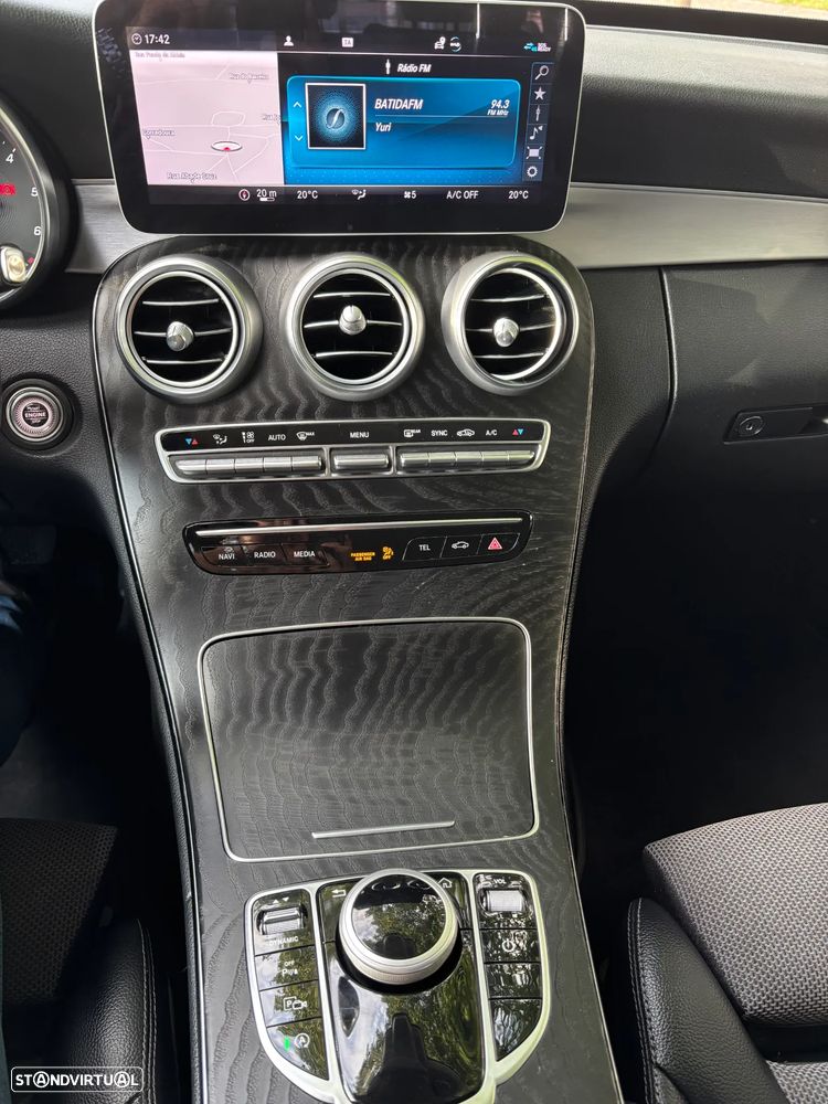Mercedes-Benz C 200 - 24