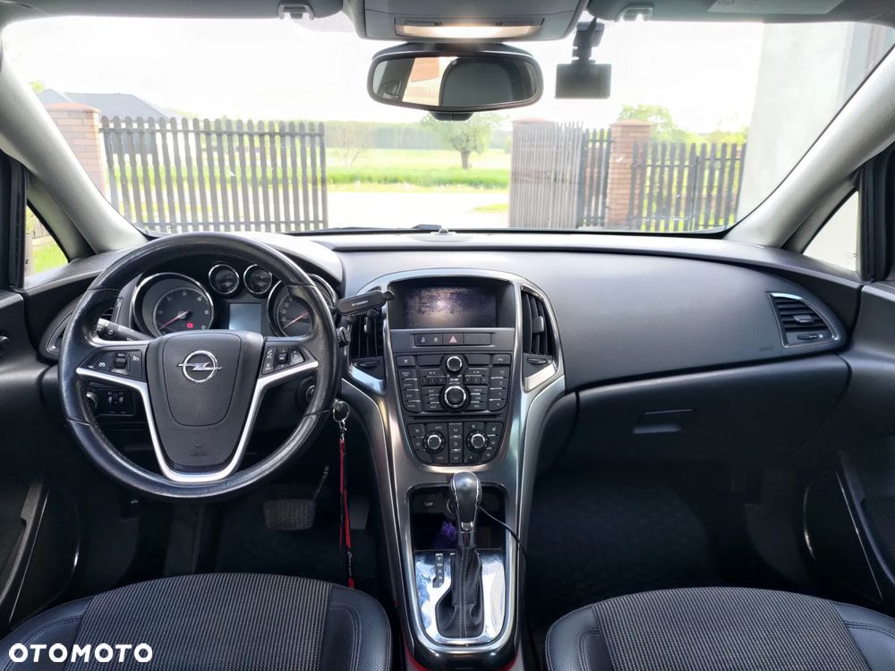 Opel Astra 2.0 CDTI Cosmo - 12