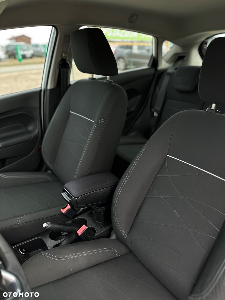 Ford Fiesta 1.0 EcoBoost Titanium X - 21