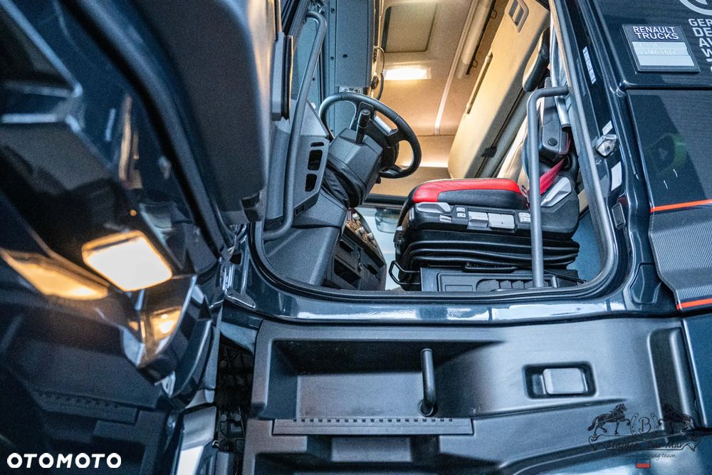 Renault T520 HIGH EDITION - 11